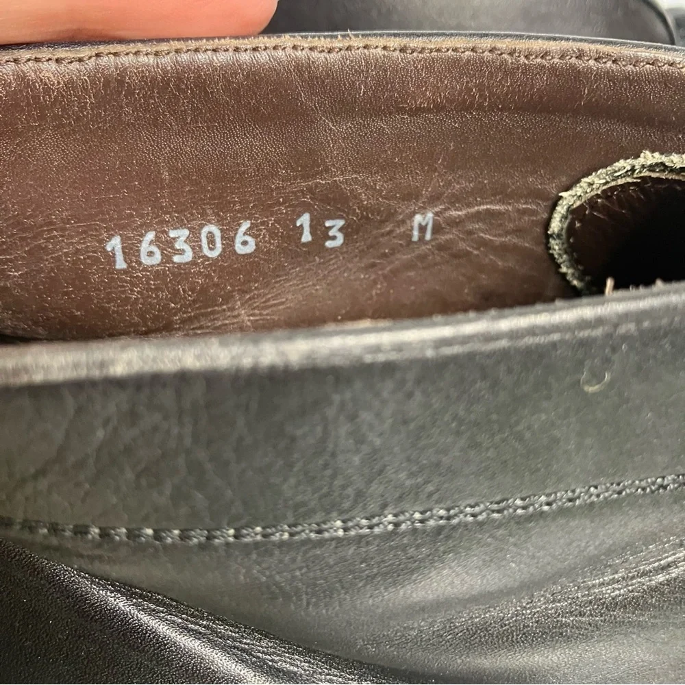 Magnanni black leather