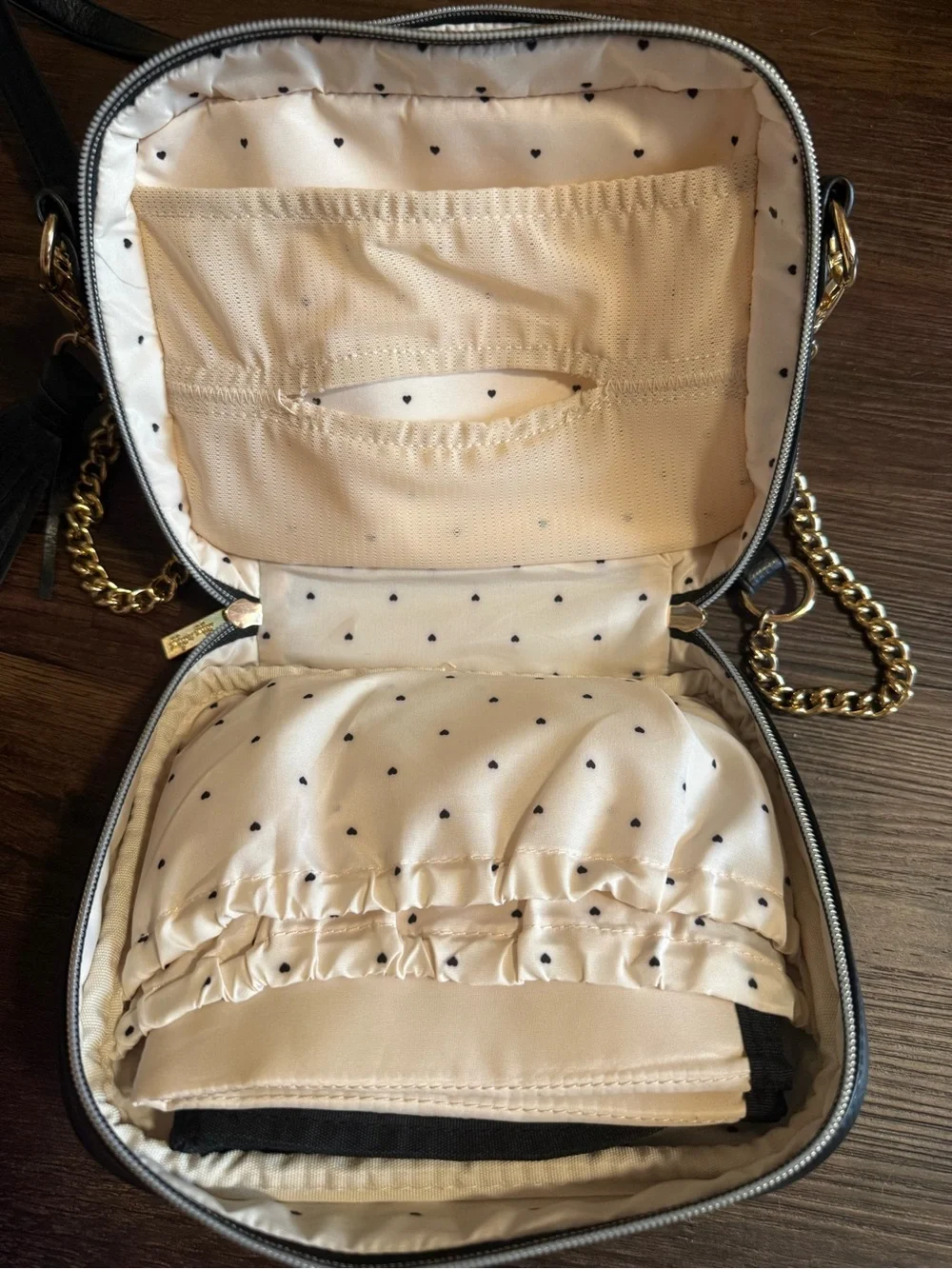 Itzy Ritzy diaper lightly zipper