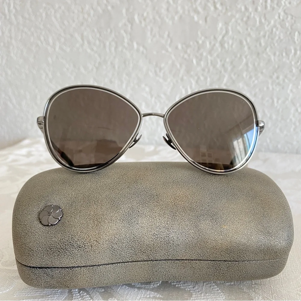 CHANEL complete your
