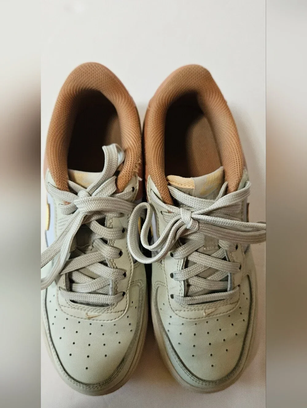 Nike pre owned