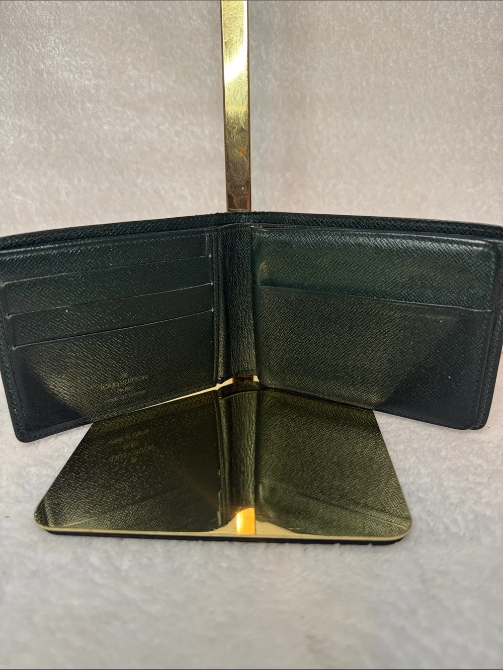 Louis Vuitton classic louis