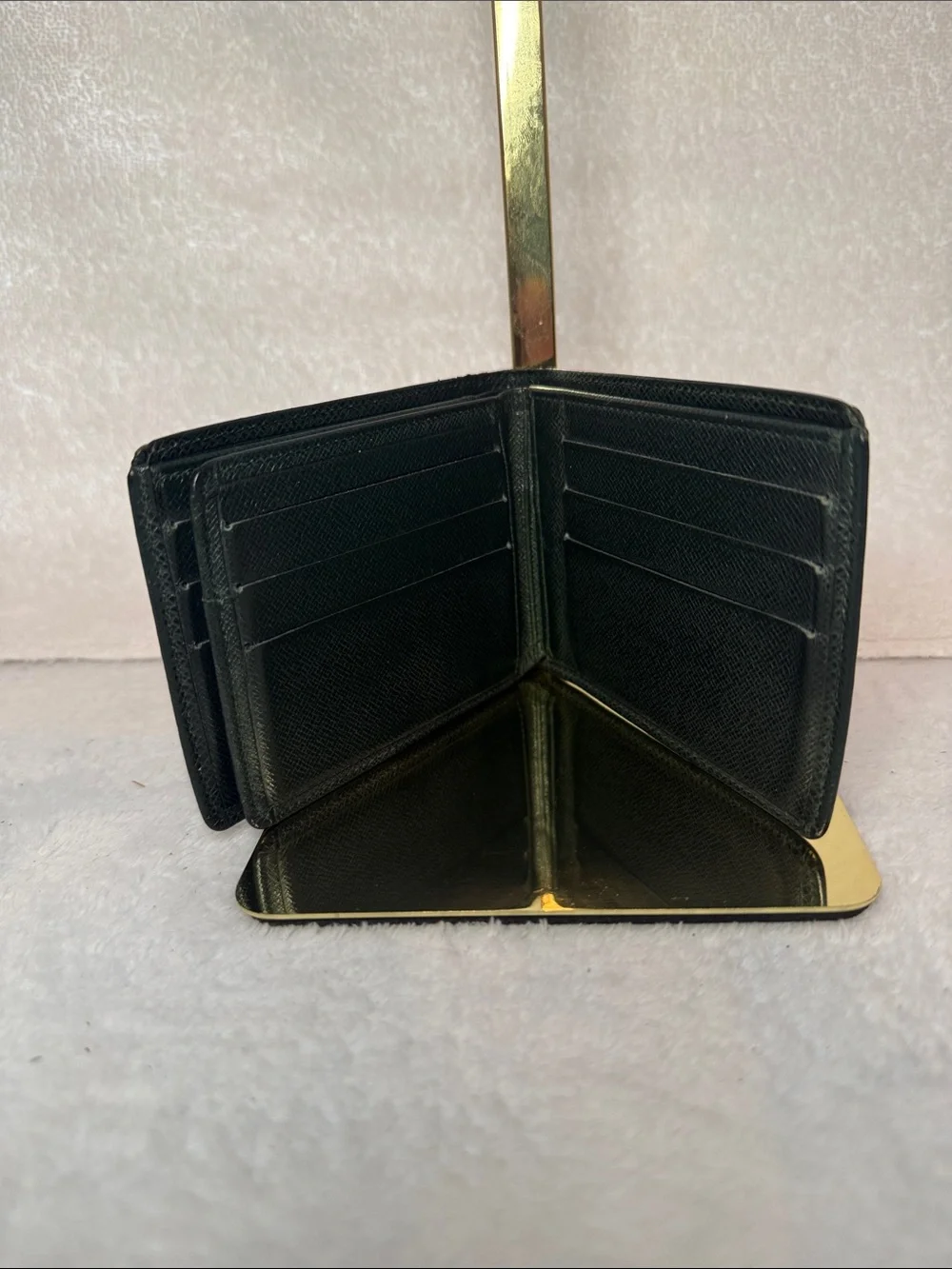 Louis Vuitton classic louis
