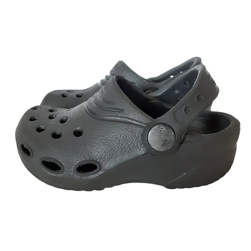 CROCS pre owned