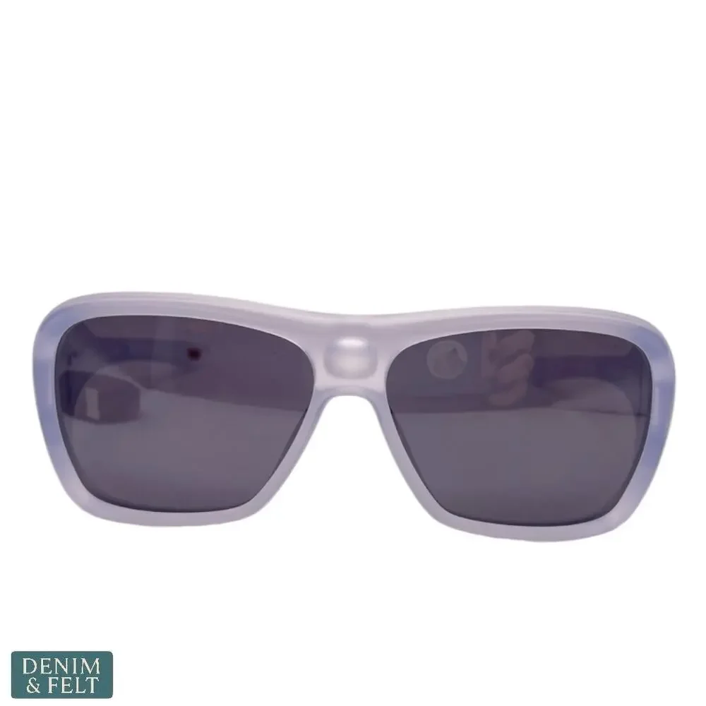 Oakley 🕶️ item