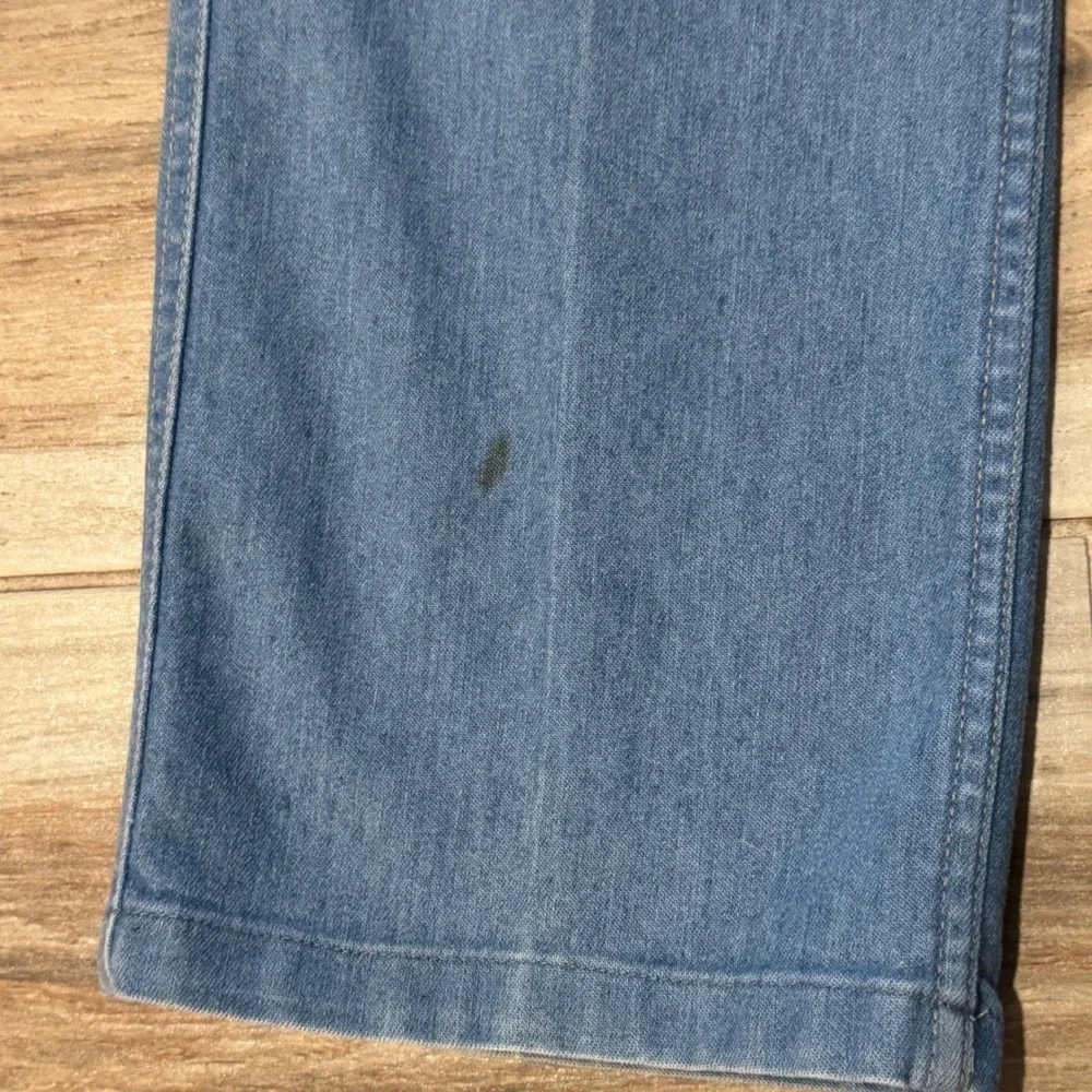 Levis model style