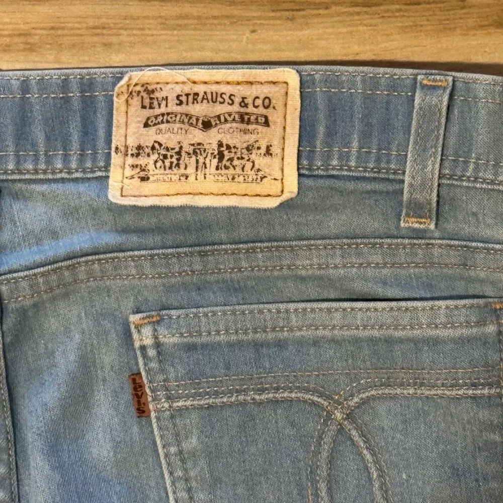 Levis model style
