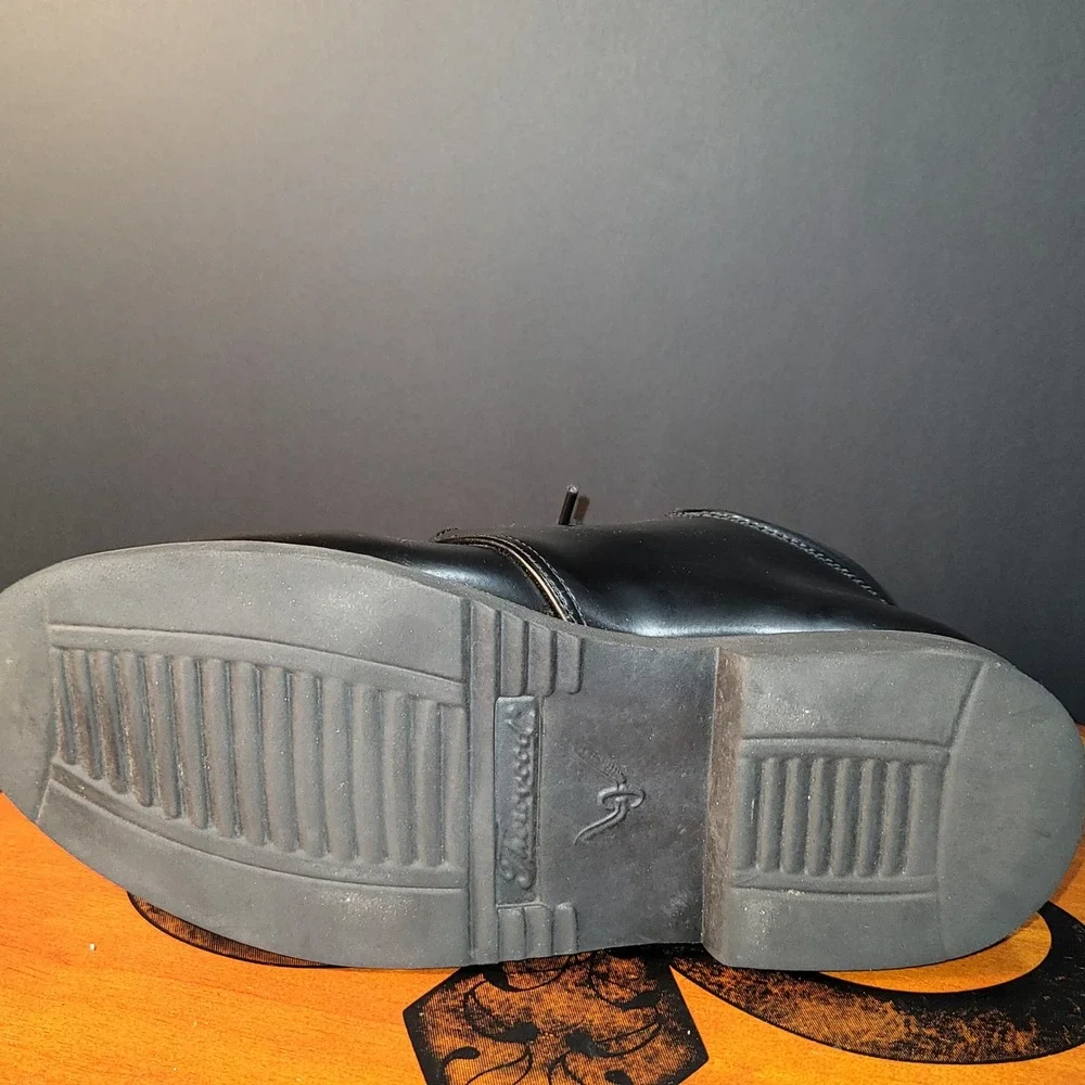 thorogood black leather