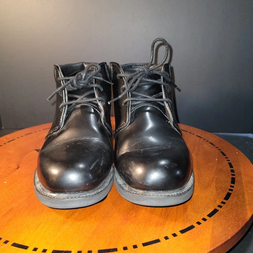 thorogood black leather