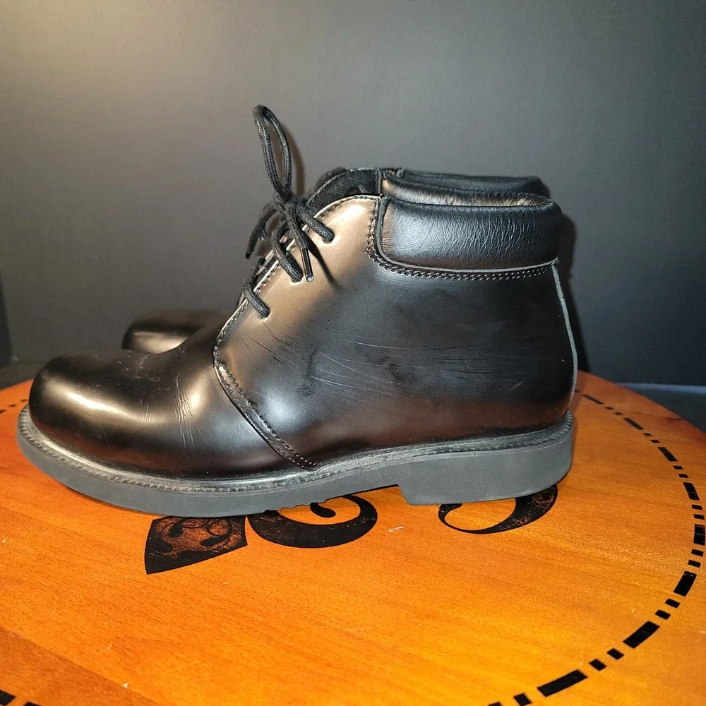thorogood black leather