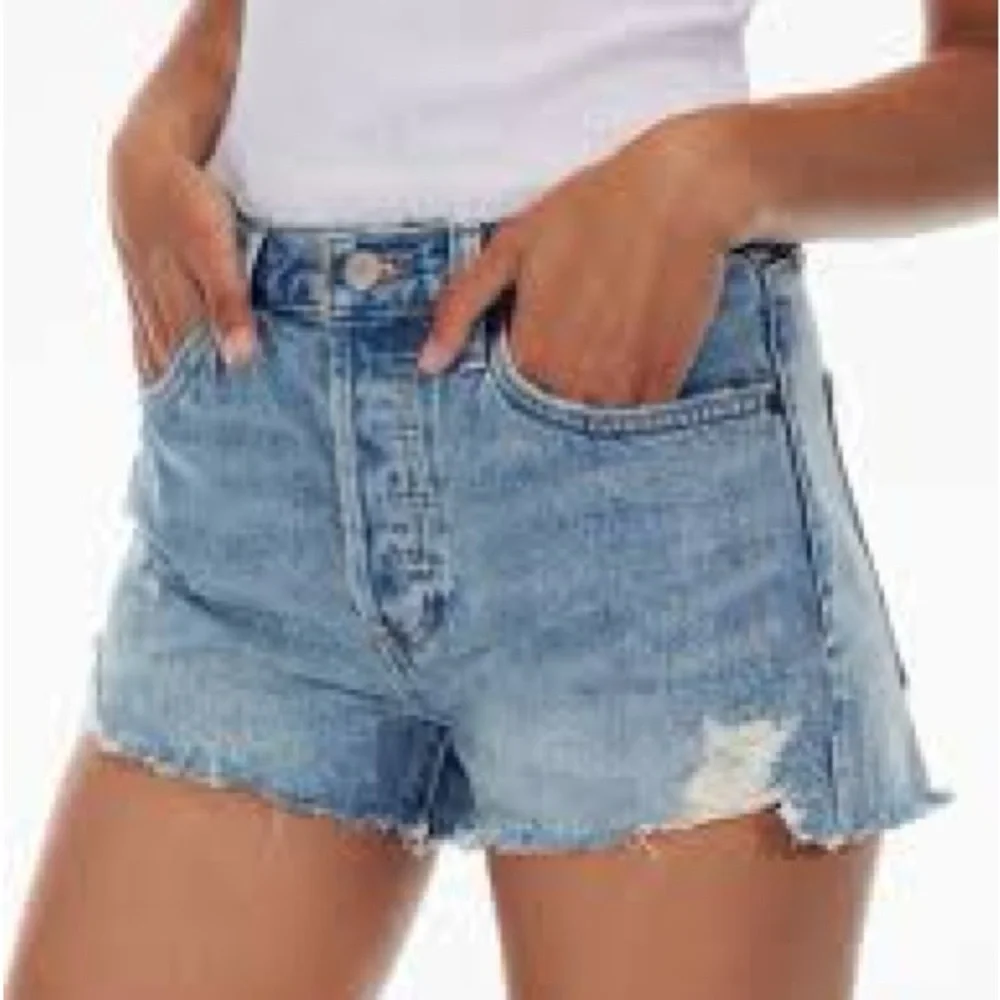Denim Forum light come