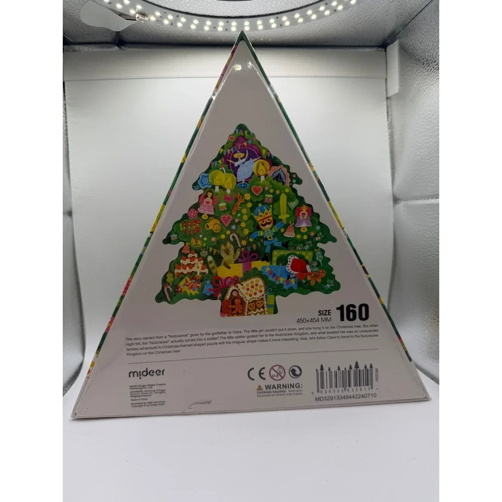 Mideer Clara and the Nutcracker Shaped Artist Puzzle 160 Piece Christmas Tree