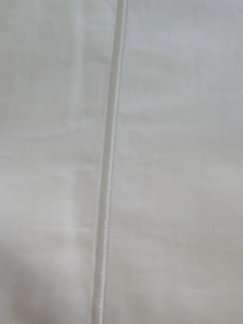 Frette elegant white