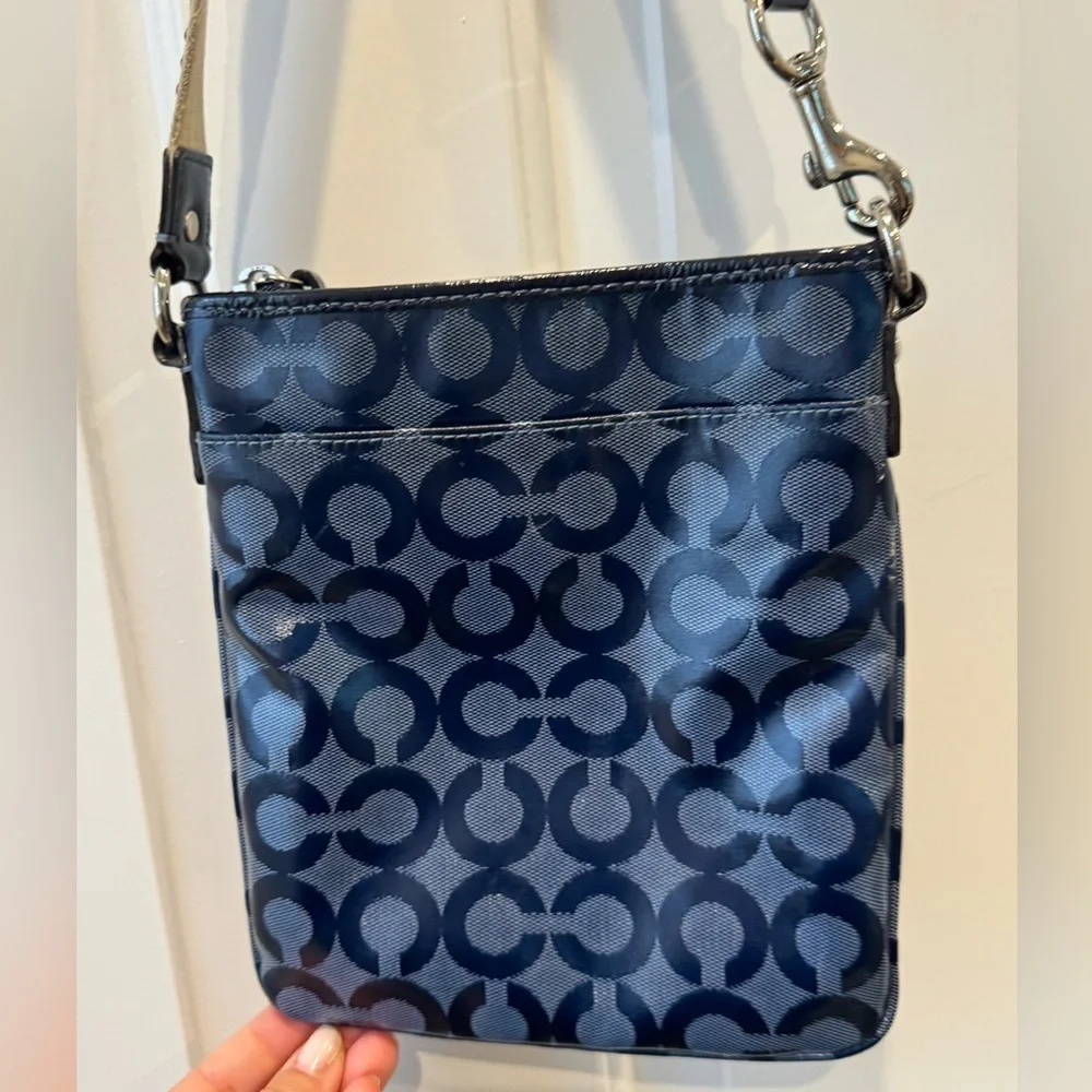 Coach adjustable crossbody