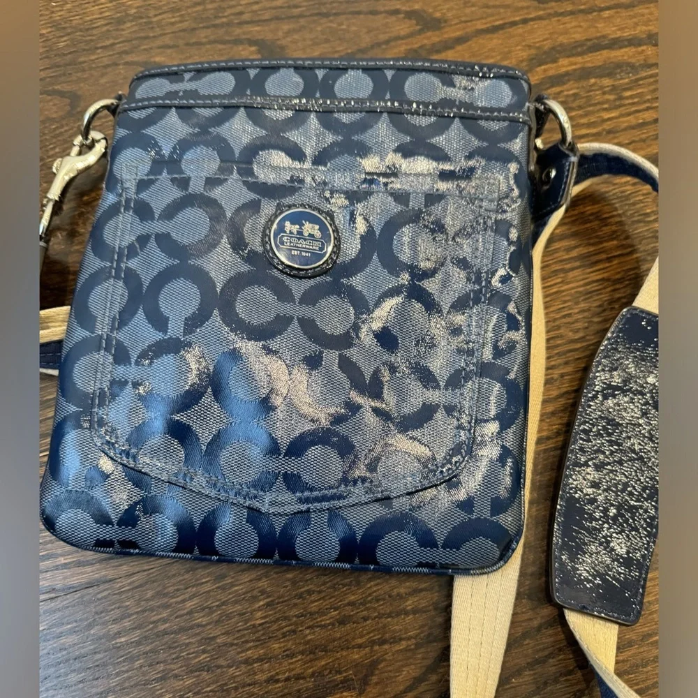 Coach adjustable crossbody