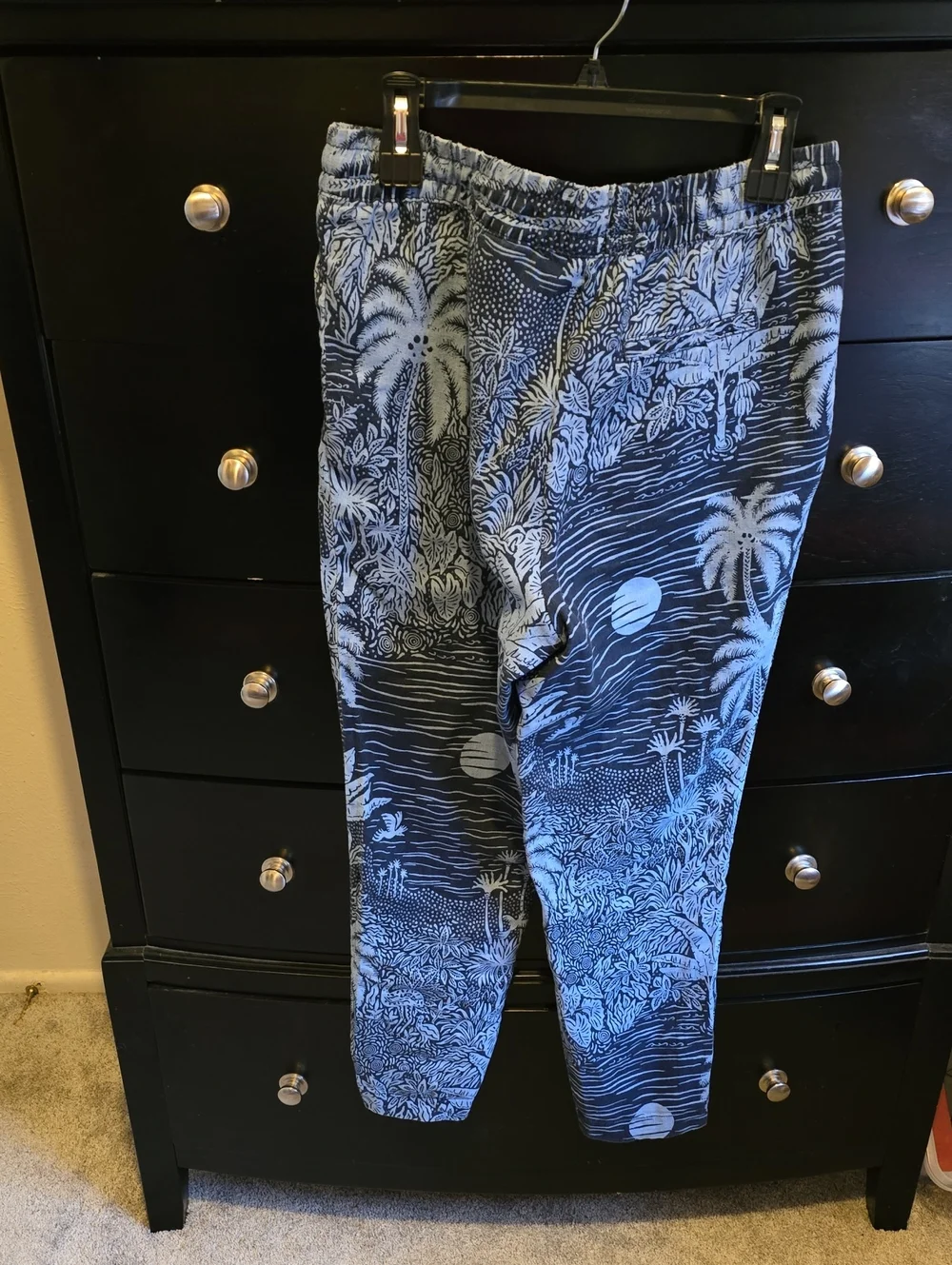 H&M unique pattern