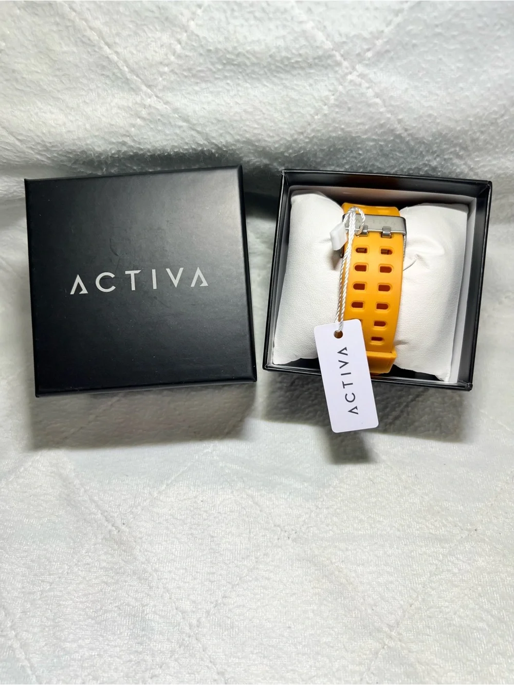 Activa accents chronograph