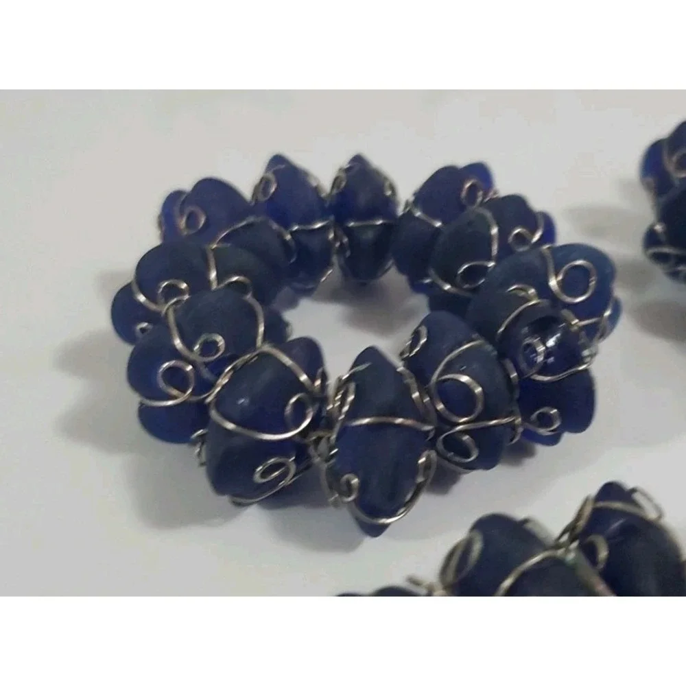 The Unbranded Brand vintage blue