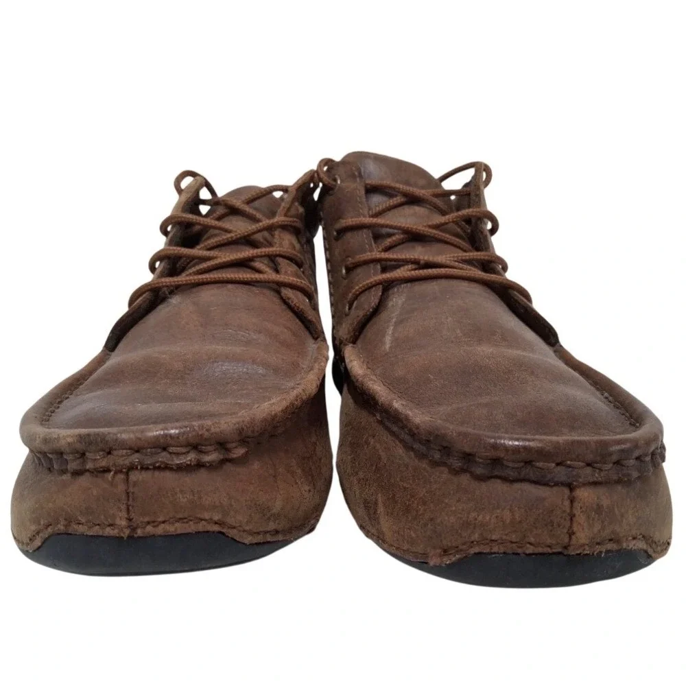 Roper distressed features