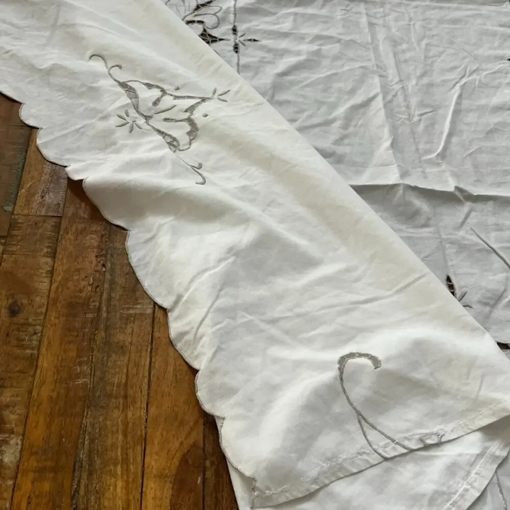 Unbranded please notice