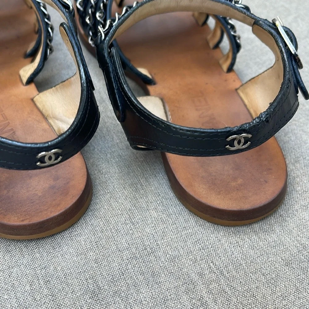 CHANEL that timeless