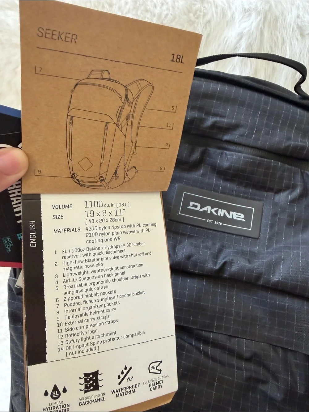 Dakine new tag