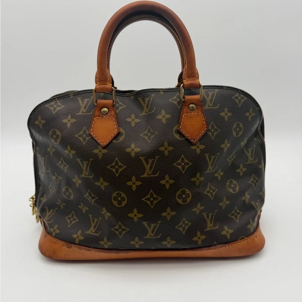 Louis Vuitton authentic louis