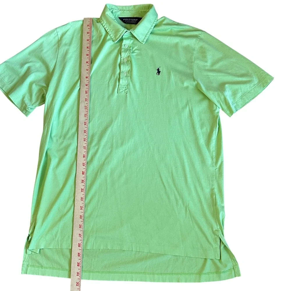 Polo Ralph Lauren embrace vibrant