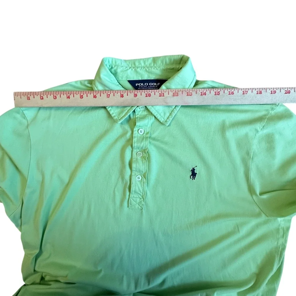 Polo Ralph Lauren embrace vibrant