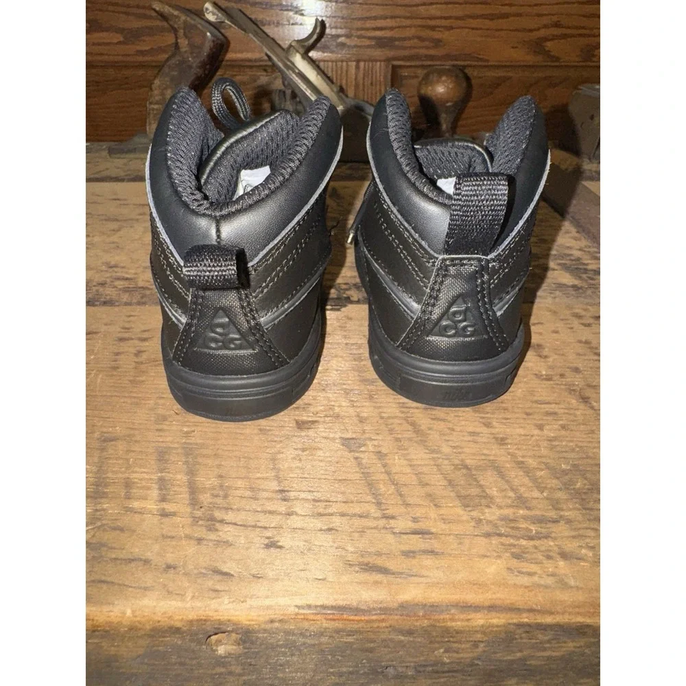 Nike toddler woodside