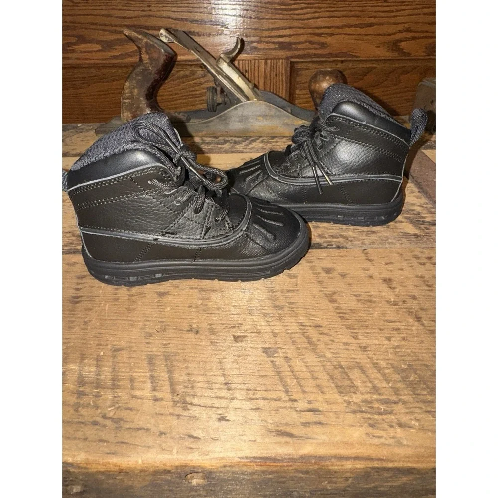 Nike toddler woodside