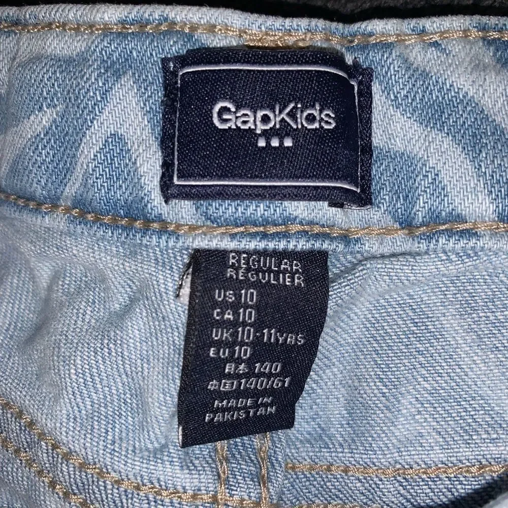 GAP these girls