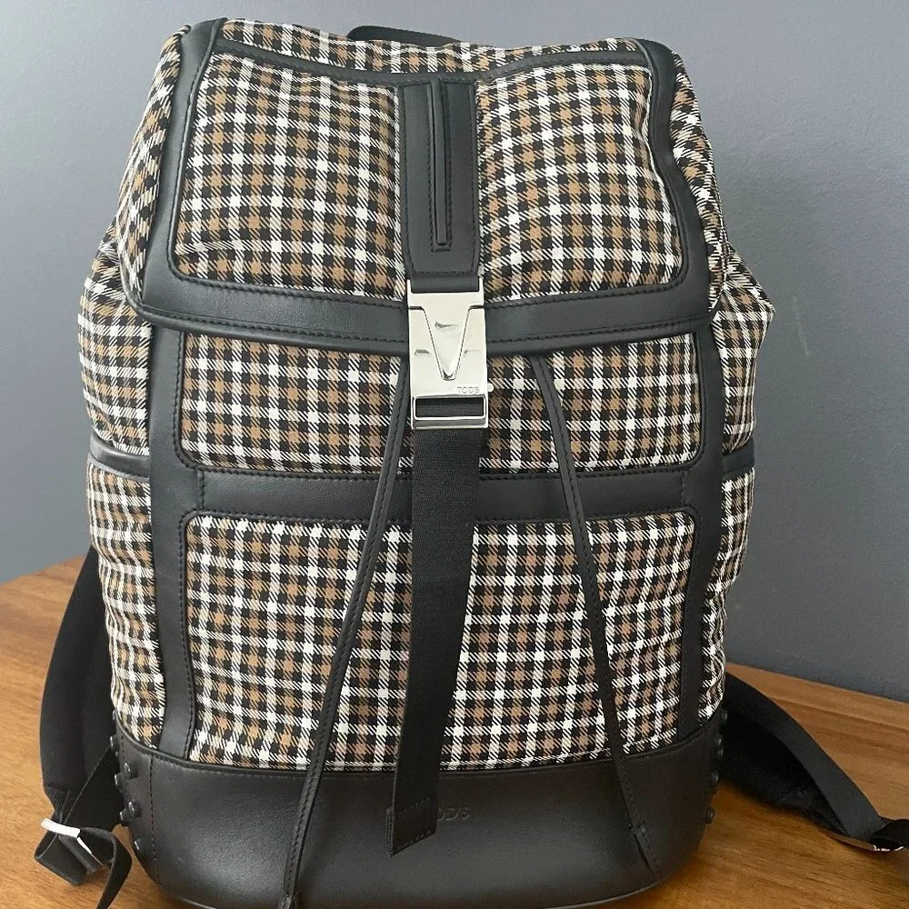 Tod's Italy  Fabric‎ Backpack, Tech New Gommini Medio, XBMTDSG9300NRHXTT3