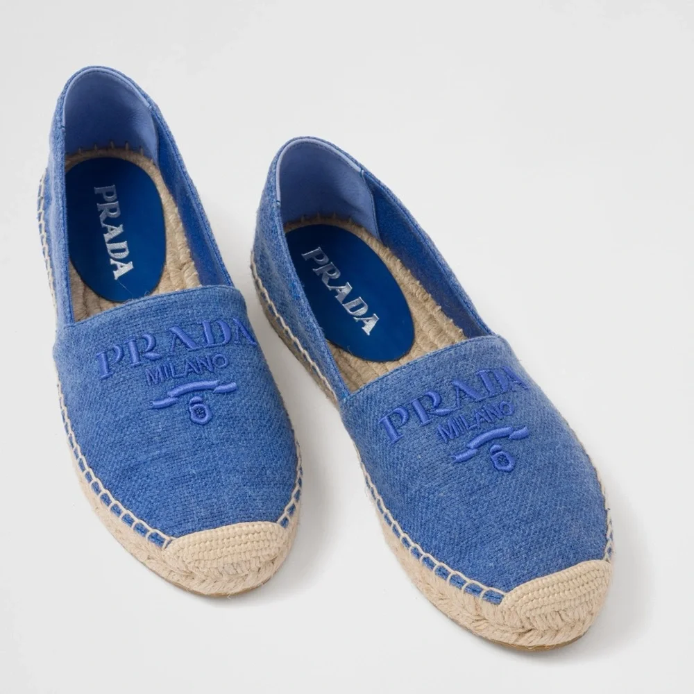 Prada new without