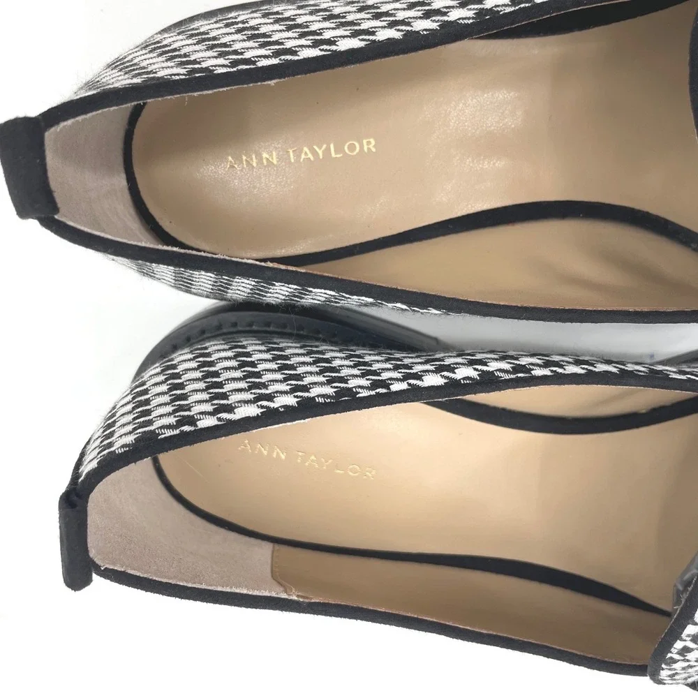 Ann Taylor lining size lopsided