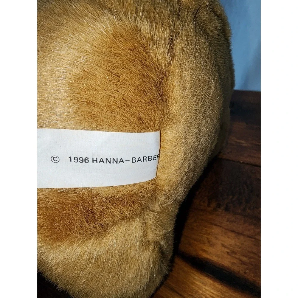 Vintage Yogi Bear 1996 Hannah Barbara Plush‎