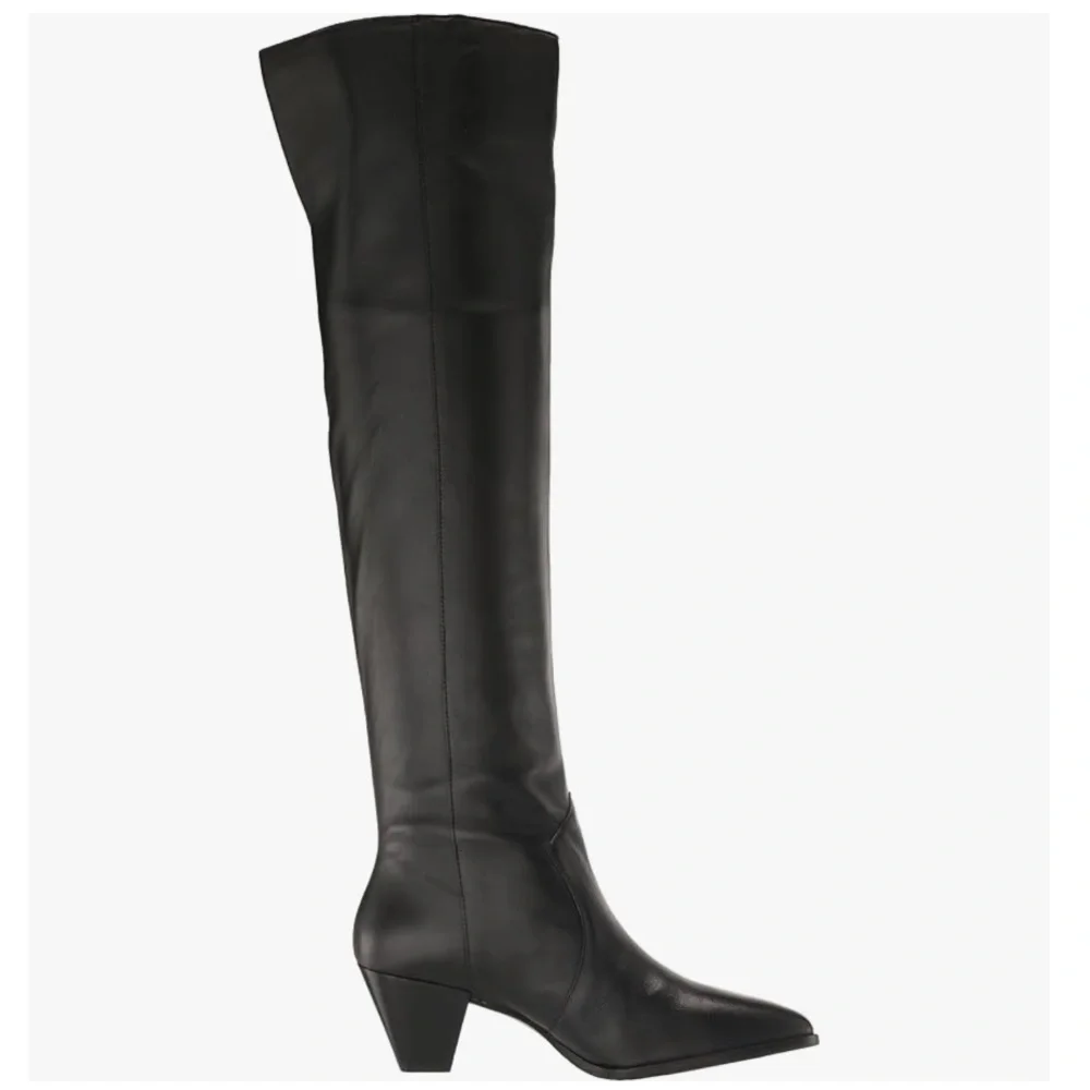 Vince Camuto be envy