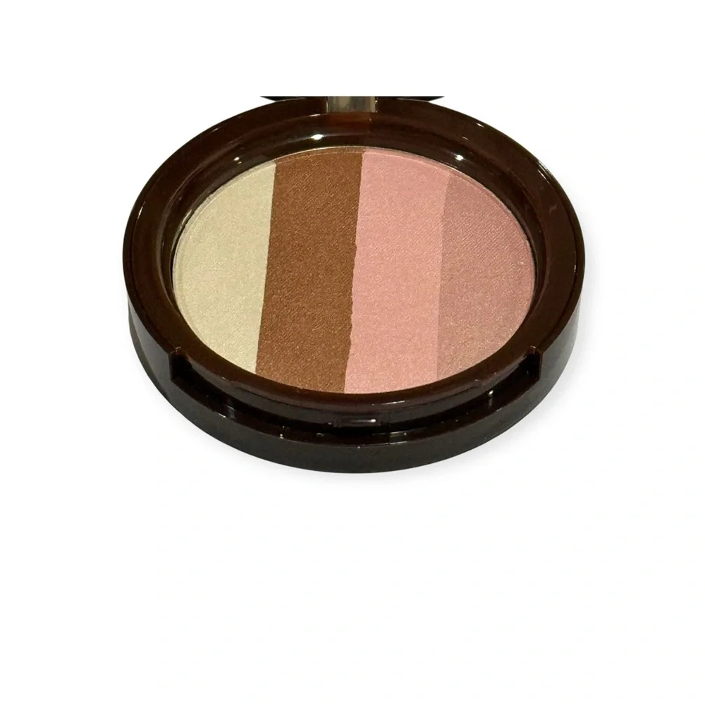 Deadstock: Too Faced 𖠌 Ltd Ed Snow Bunny Bronzer 𖠌 Mirror Finish Compact 𖠌 Full