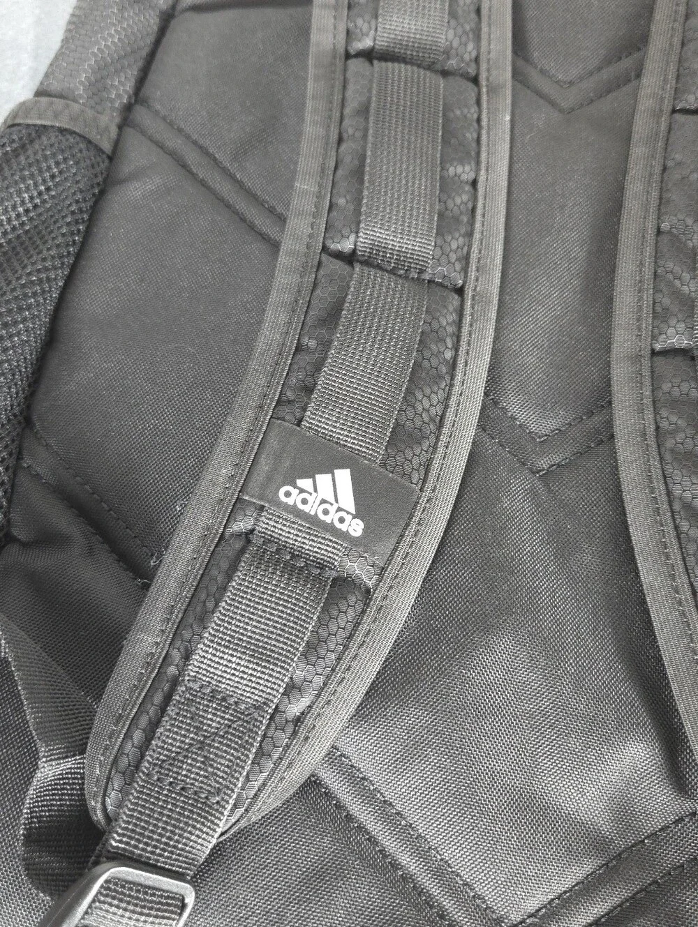 adidas comfort sleek