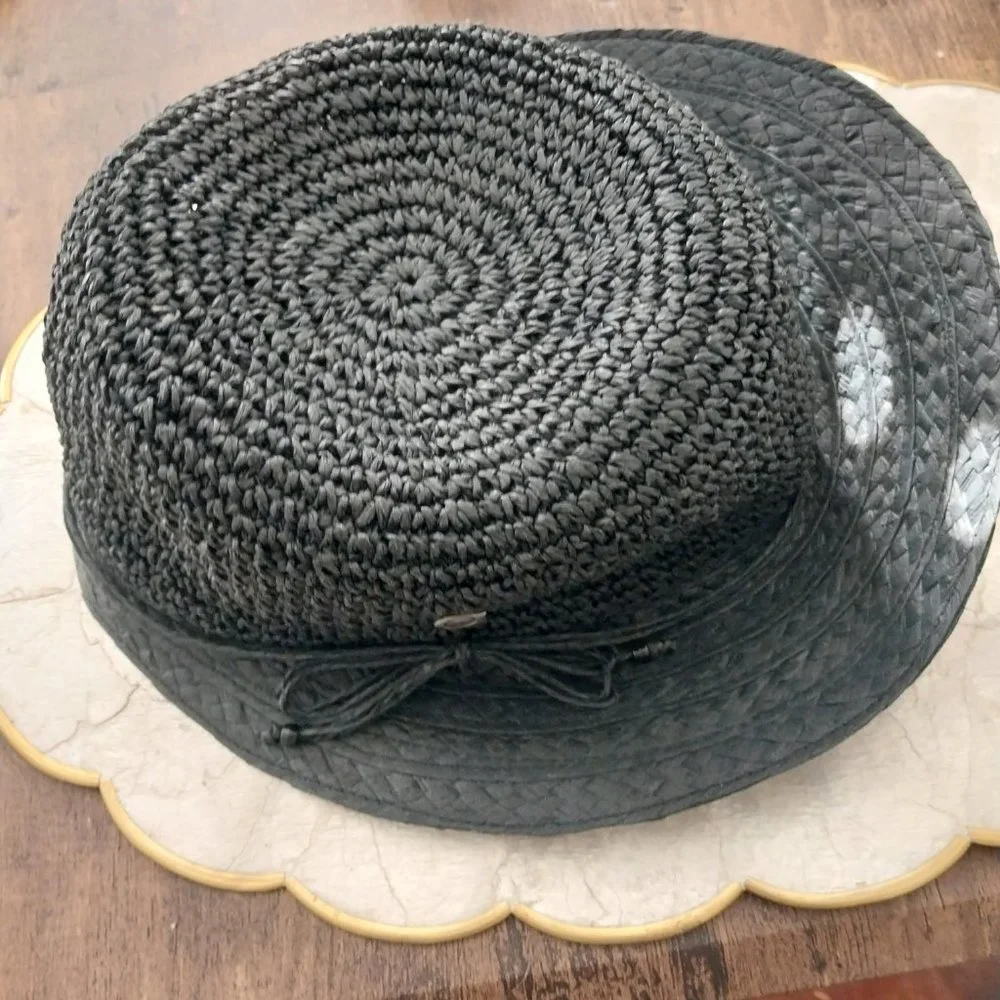 August Hats this chic