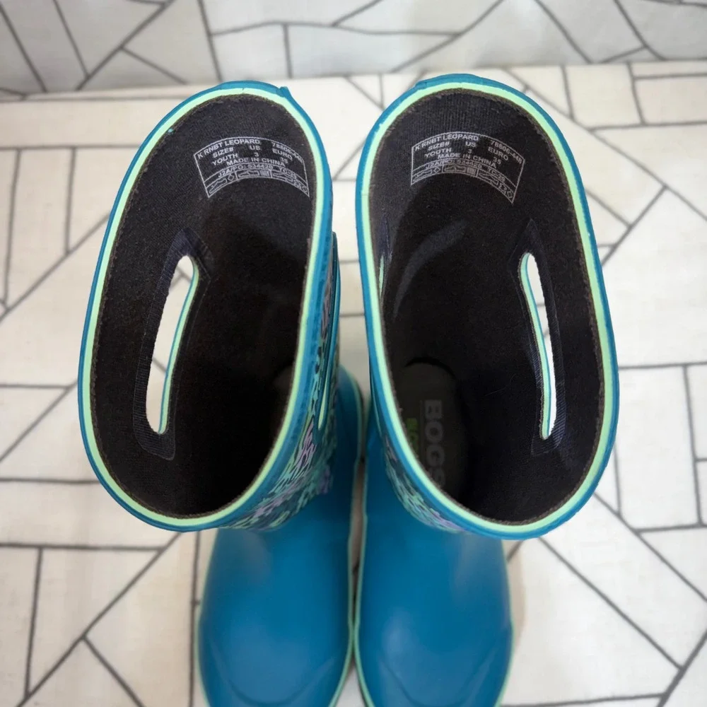Bogs rain boots