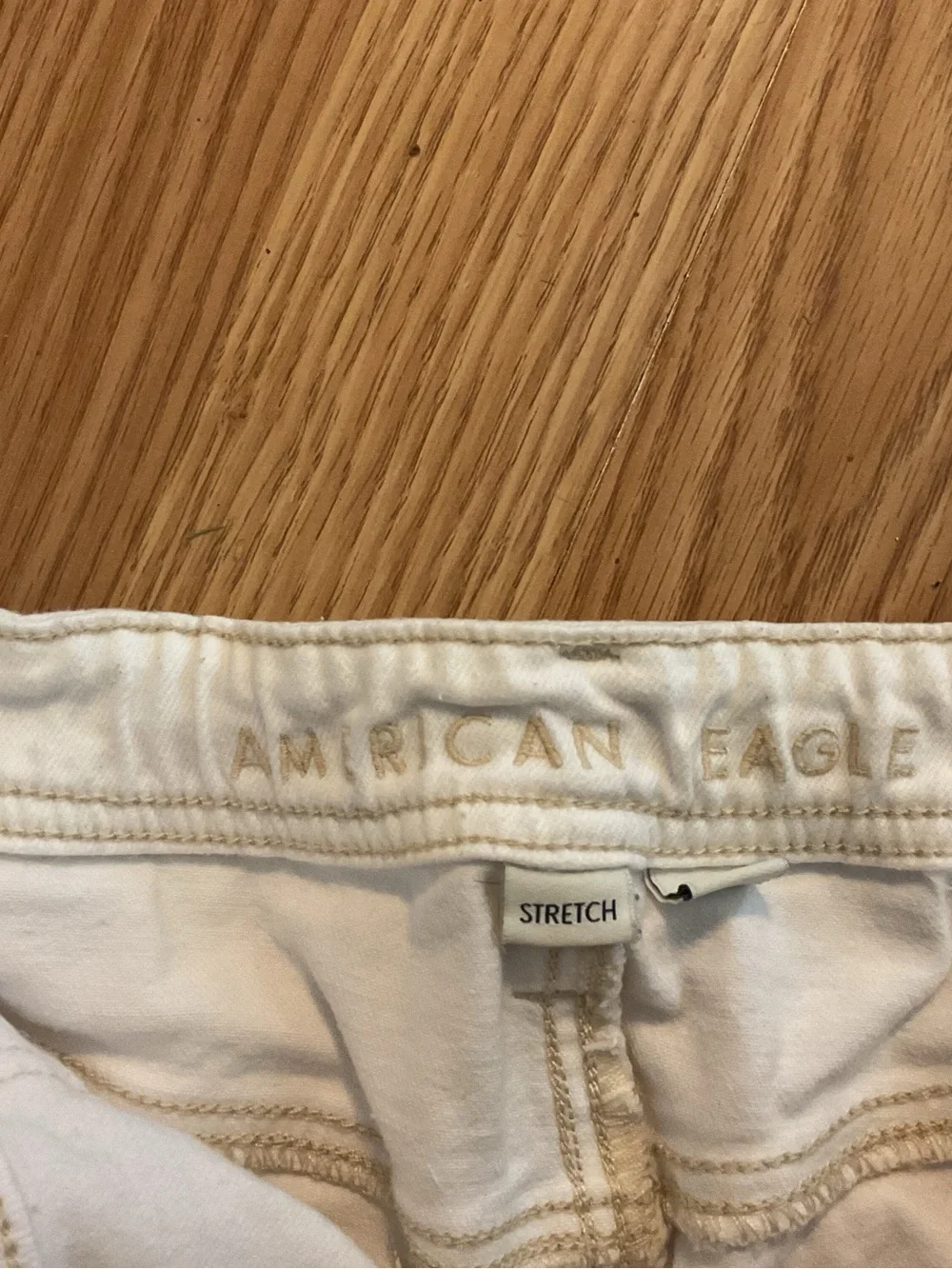 AMERICAN EAGLE White Women's Stretch Denim BOOTY Shorts SZ.8