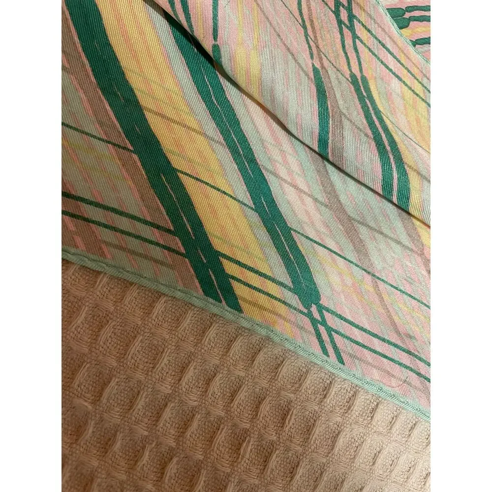 Dorce vtg pastel