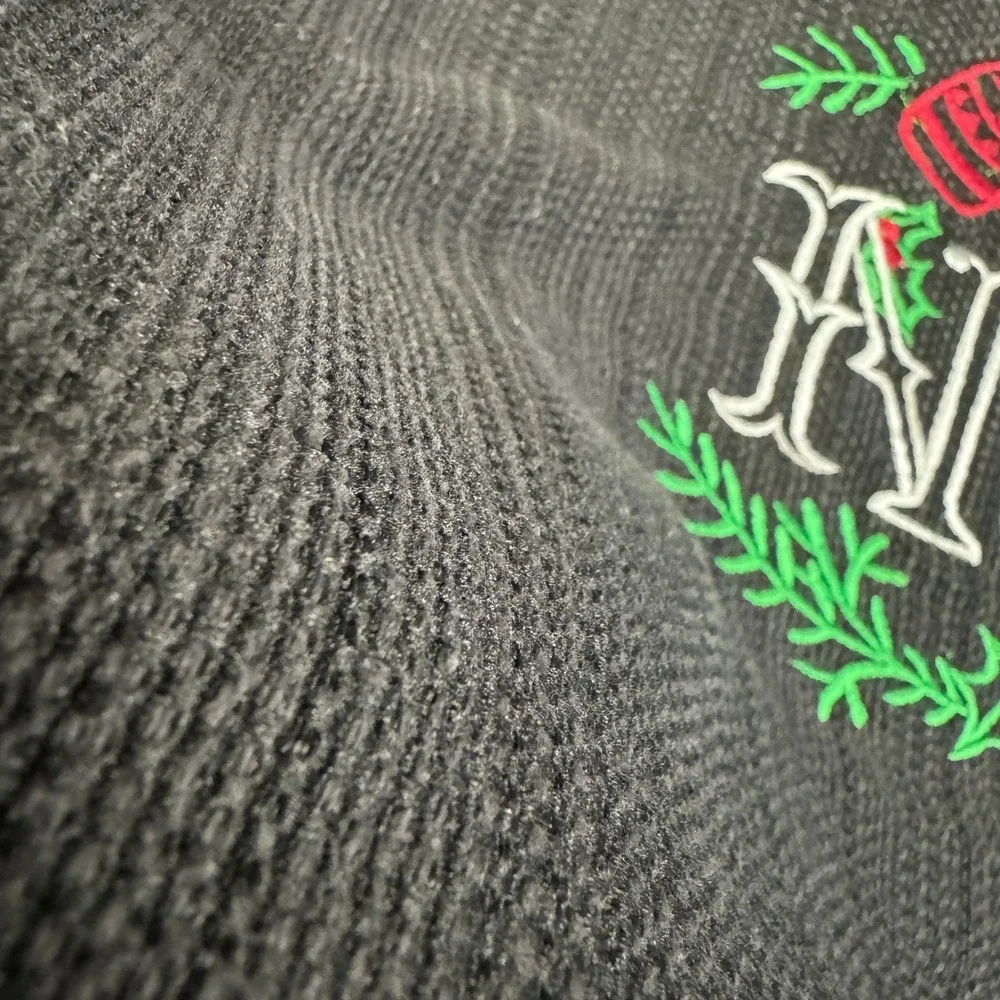 N/A embroidery black has