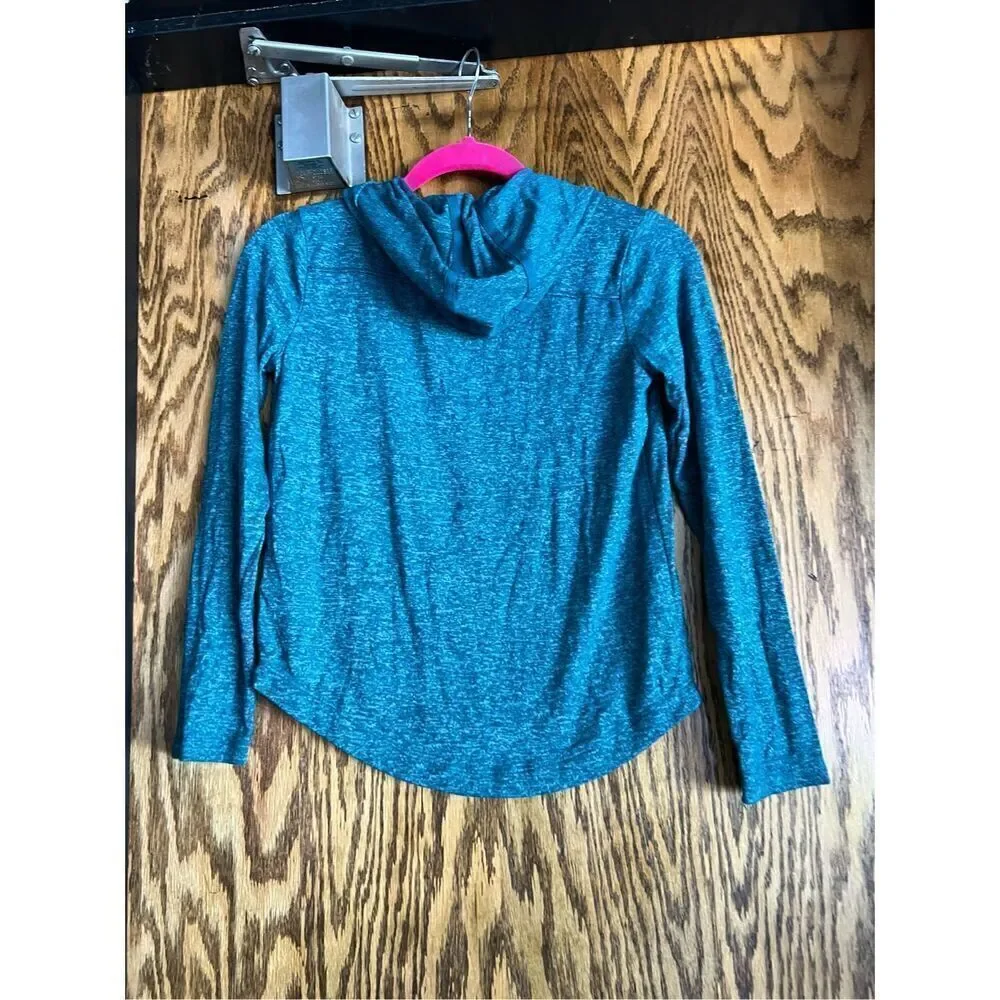 Athleta girls top