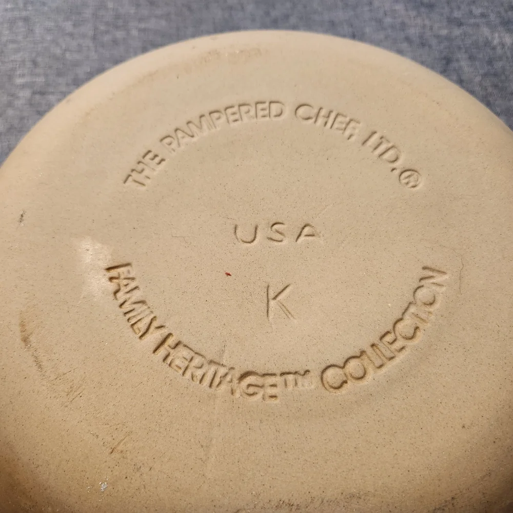 Pampered Chef tend clean