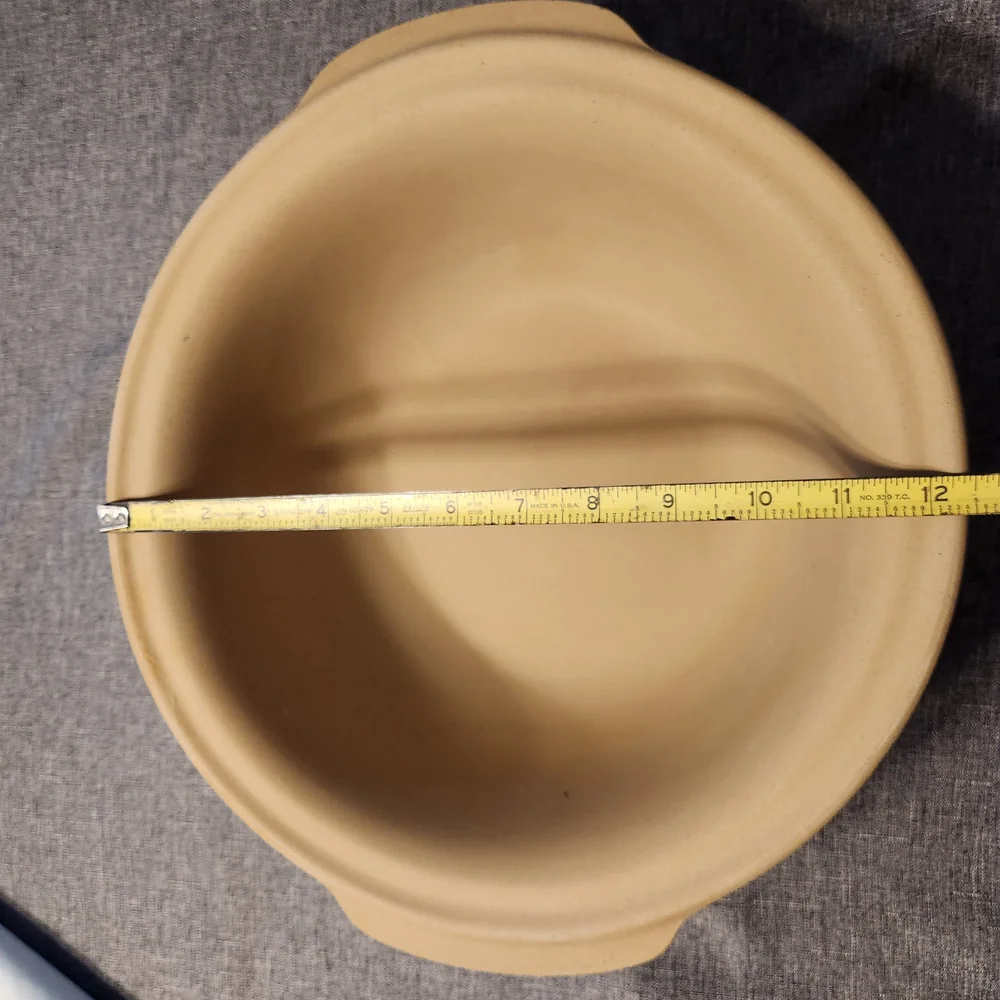Pampered Chef bowl from features