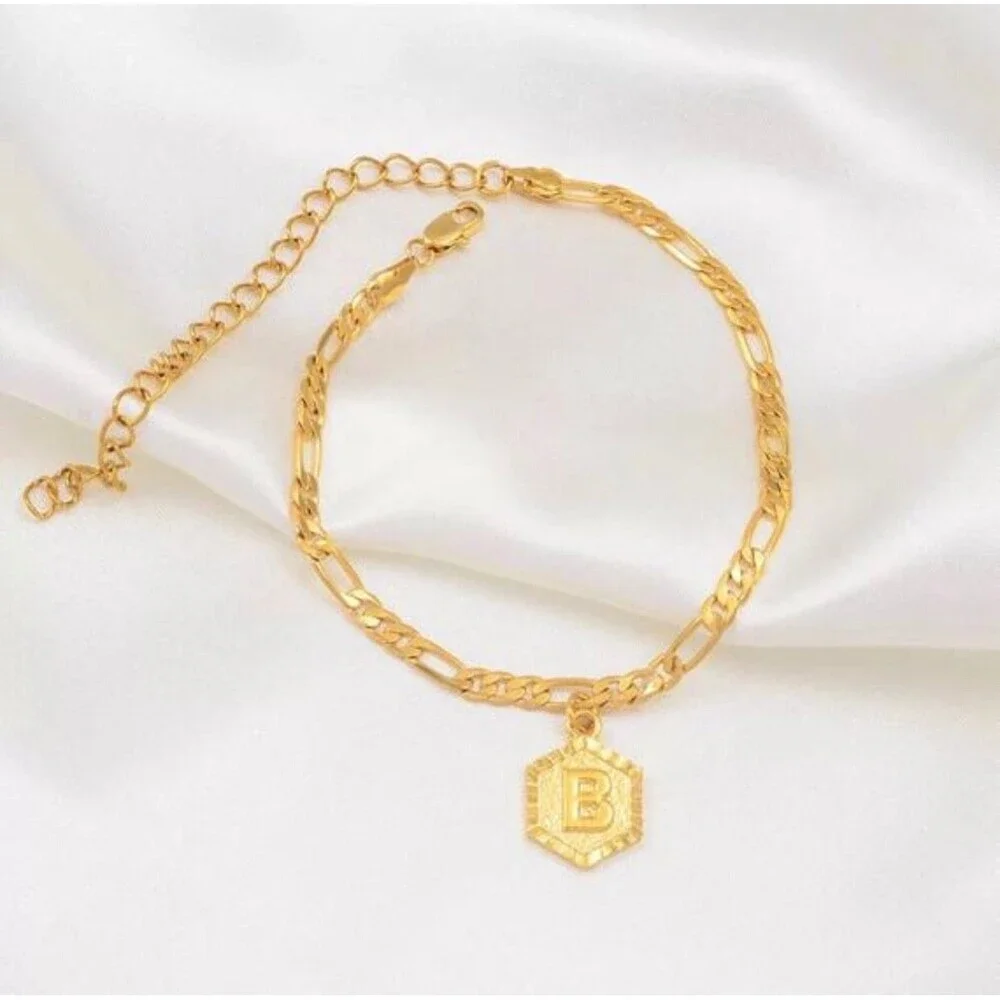 N/A 18k gold