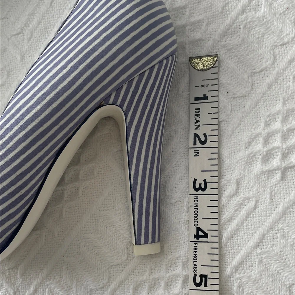 New CHANEL Blue and White Striped Heels pumps leather