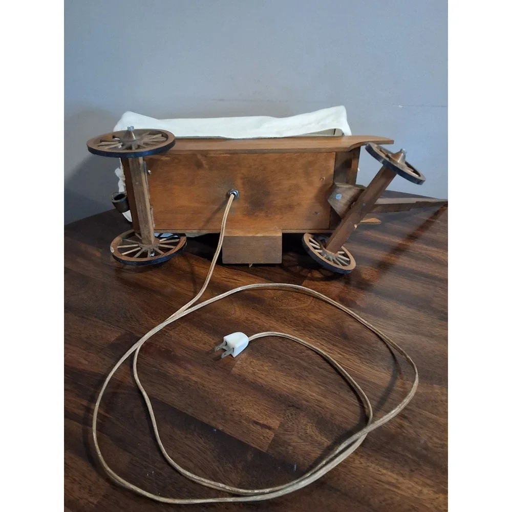 Wagon vintage wooden