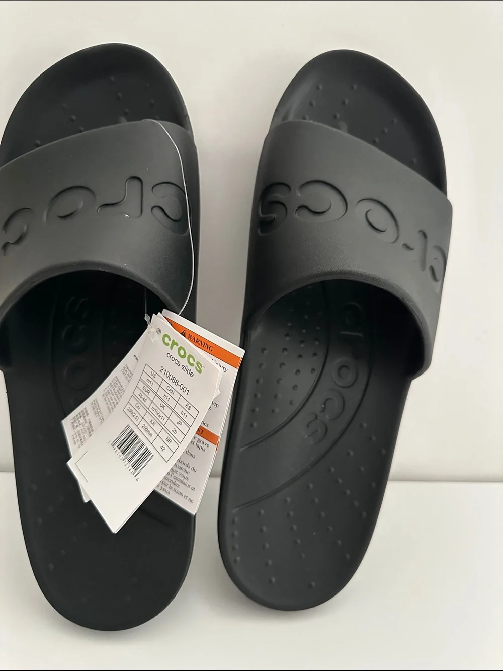 NWT Classic Men’s CROCS Black Slides - Size 11